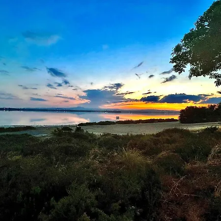 Nuna 102 Апартаменты Ларнака